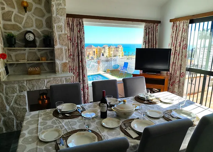 Evans Realty Al & Piscina & Garaje & Playa Вилла