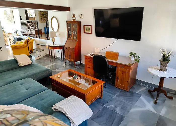 Evans Realty Al & Piscina & Garaje & Playa Фуэнхирола