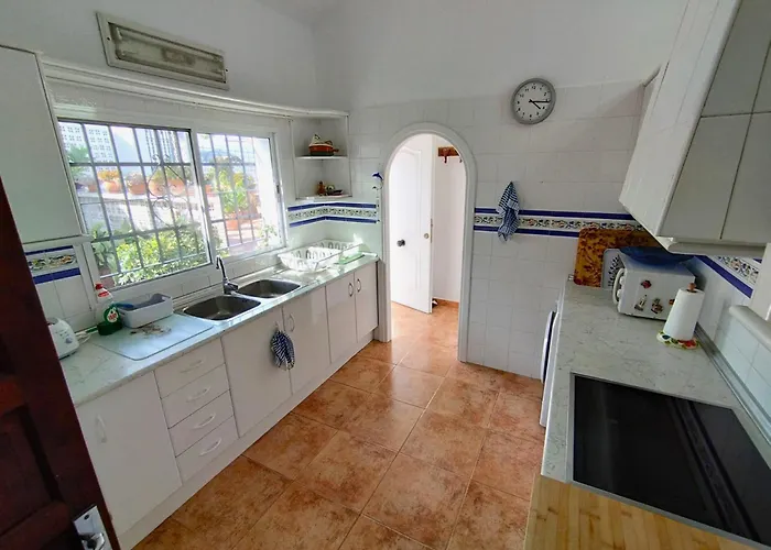 Вилла Evans Realty Al & Piscina & Garaje & Playa