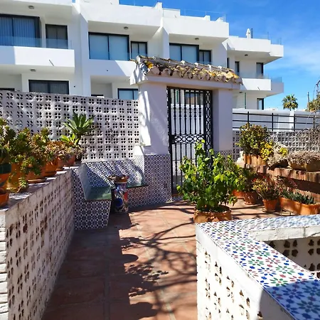 빌라 Evans Realty Al & Piscina & Garaje & Playa