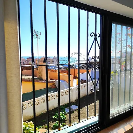 빌라 Evans Realty Al & Piscina & Garaje & Playa