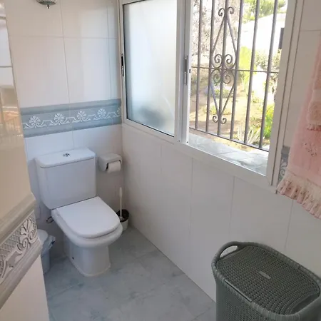 빌라 Evans Realty Al & Piscina & Garaje & Playa